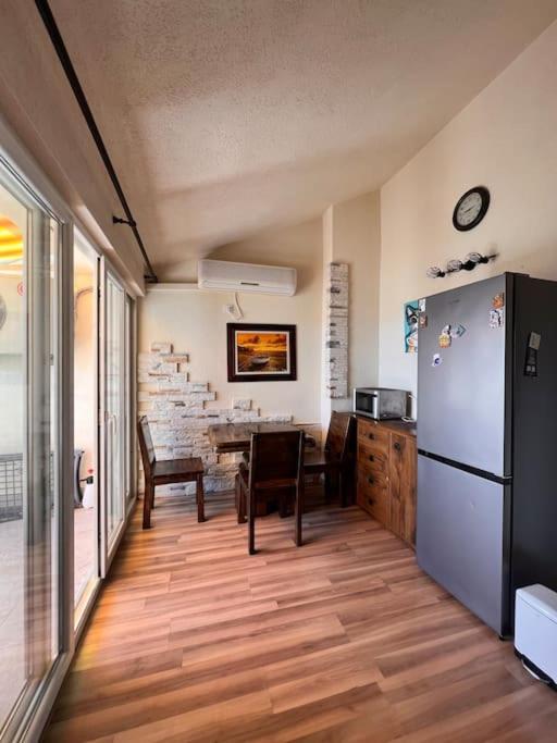 Marron Matou Apartment
