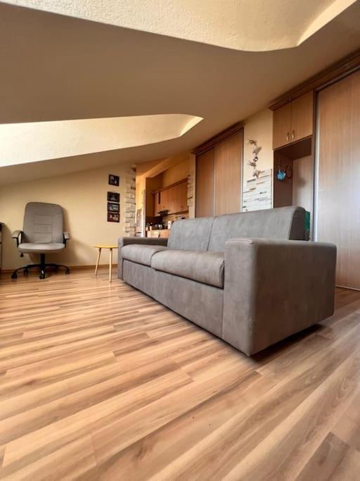 Marron Matou Apartment